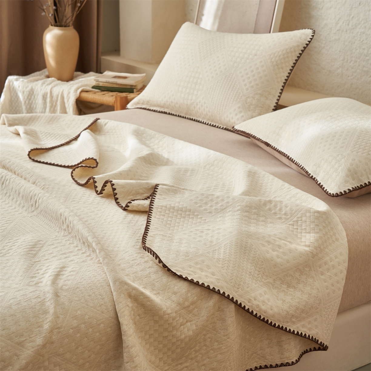 91家纺网 家纺一手货源 找家纺 金鹰 2025新款A类全棉棉麻毛多功能盖毯床盖床单 华夫格