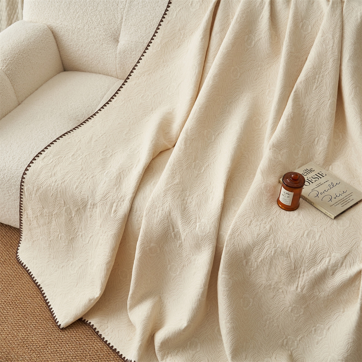 91家纺网 家纺一手货源 找家纺 金鹰 2025新款A类全棉棉麻毛多功能盖毯床盖床单 摩卡