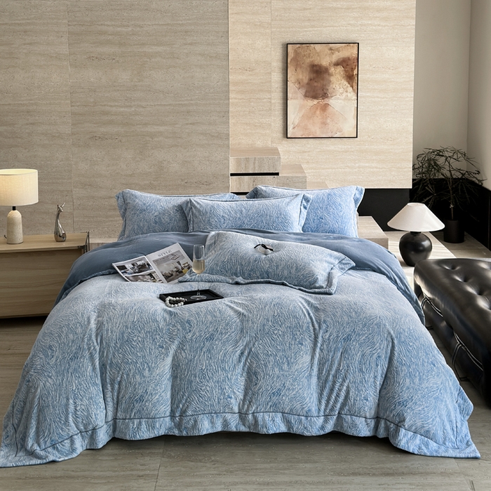 91家纺网 家纺一手货源 找家纺 （总）7V 2025新款A类5D雕花绒四件套高克重立体浮雕牛奶绒大宽边一字绣全工艺四件套