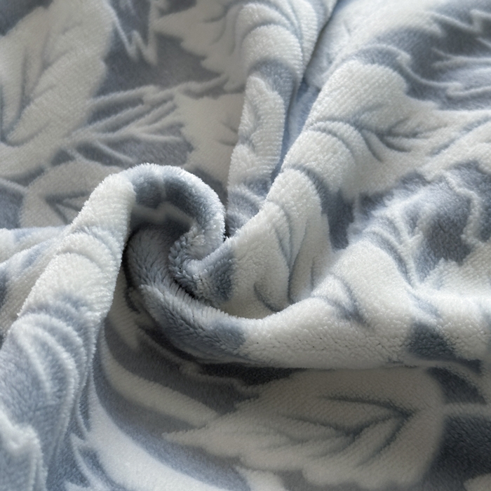 91家纺网 家纺一手货源 找家纺 7V 2025新款A类5D雕花绒四件套高克重立体浮雕牛奶绒大宽边一字绣全工艺四件套 叶子花