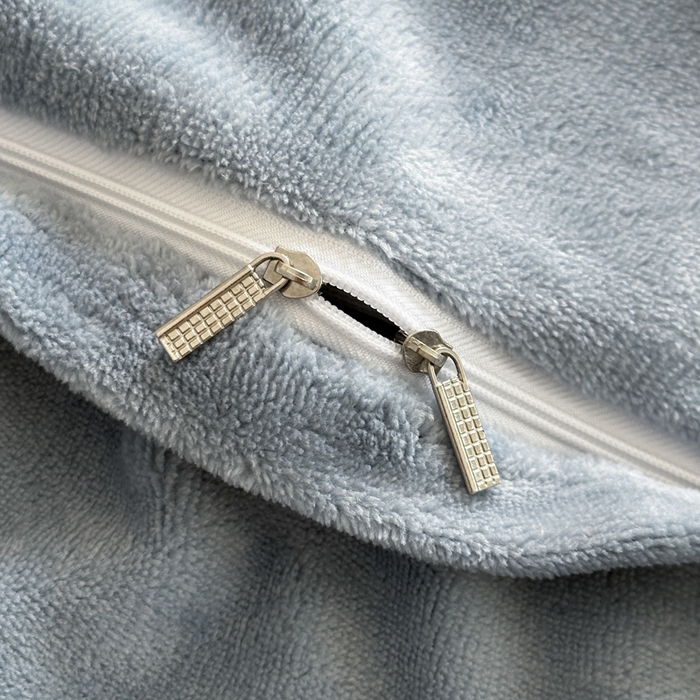 91家纺网 家纺一手货源 找家纺 7V 2025新款A类5D雕花绒四件套高克重立体浮雕牛奶绒大宽边一字绣全工艺四件套 叶子花