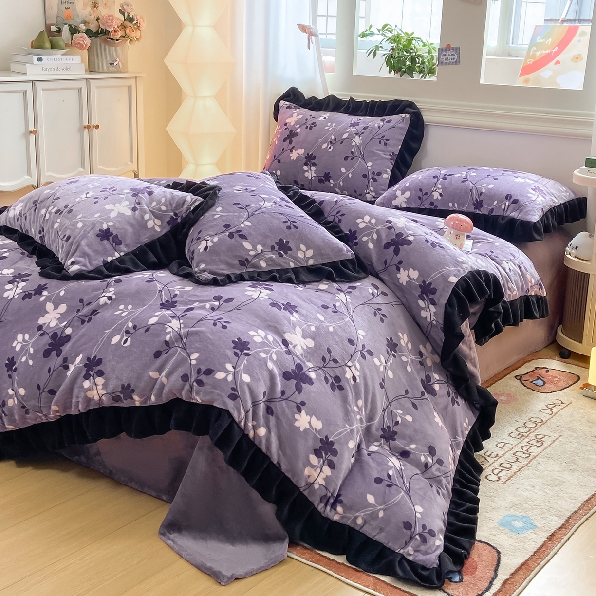 富之航家纺 2025新款小香风赫本风ins风大牌韩版大花边轻奢牛奶绒四件套 紫萝