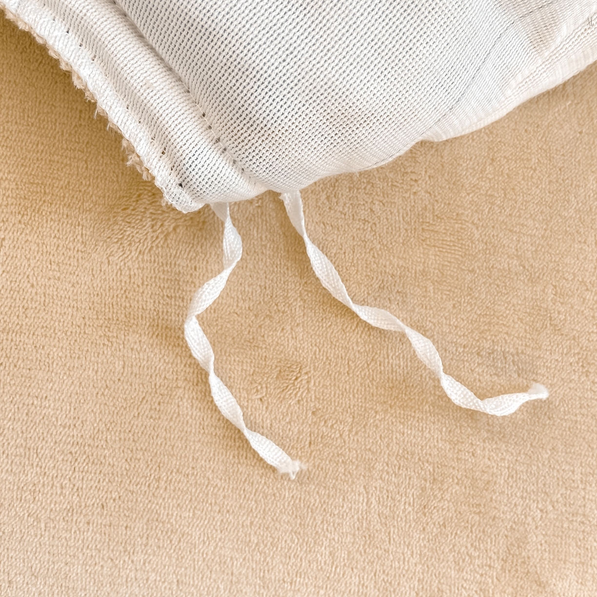 91家纺网 家纺一手货源 找家纺 富之航家纺 2025新款小香风赫本风ins风大牌韩版大花边轻奢牛奶绒四件套 慕秋