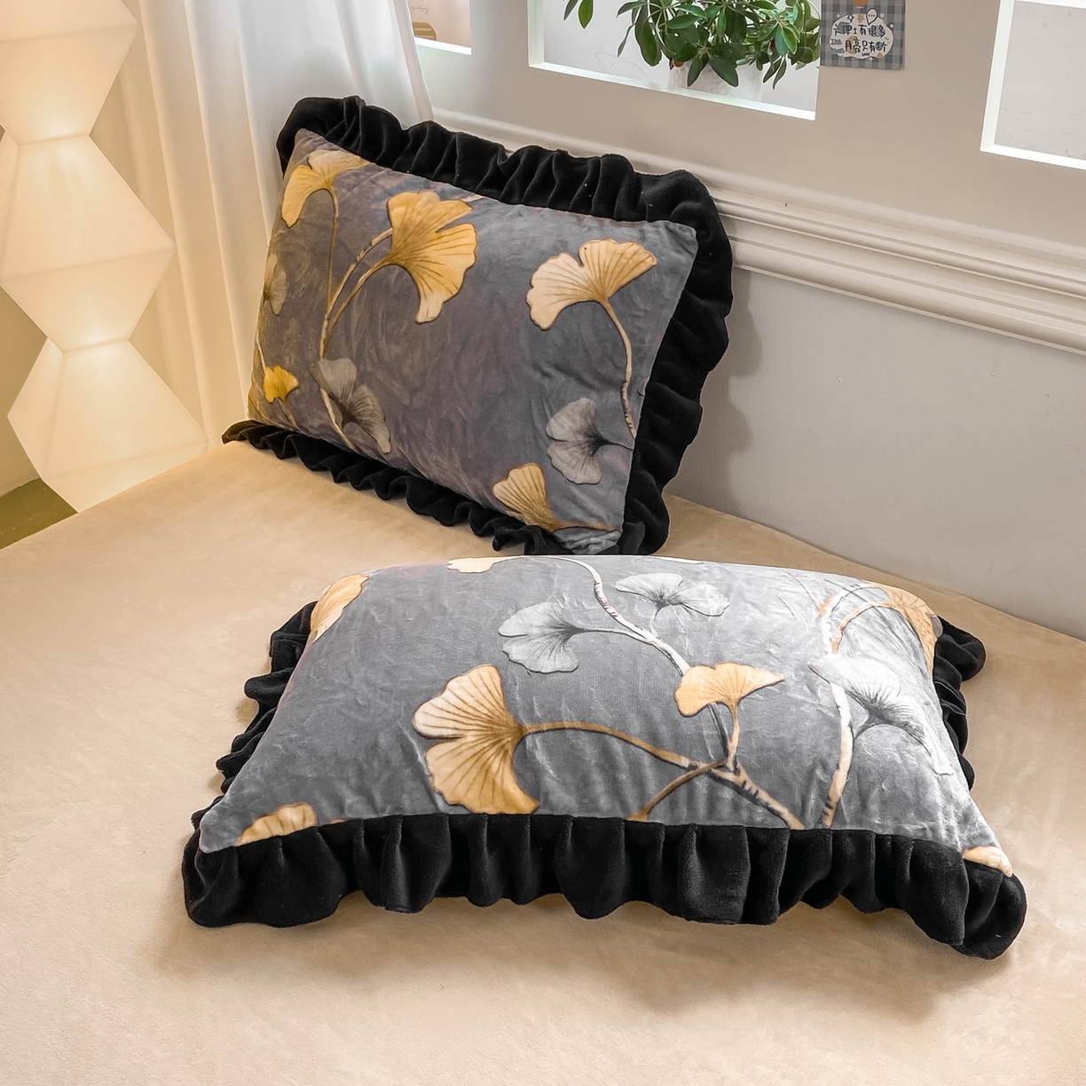 91家纺网 家纺一手货源 找家纺 富之航家纺 2025新款小香风赫本风ins风大牌韩版大花边轻奢牛奶绒四件套 慕秋