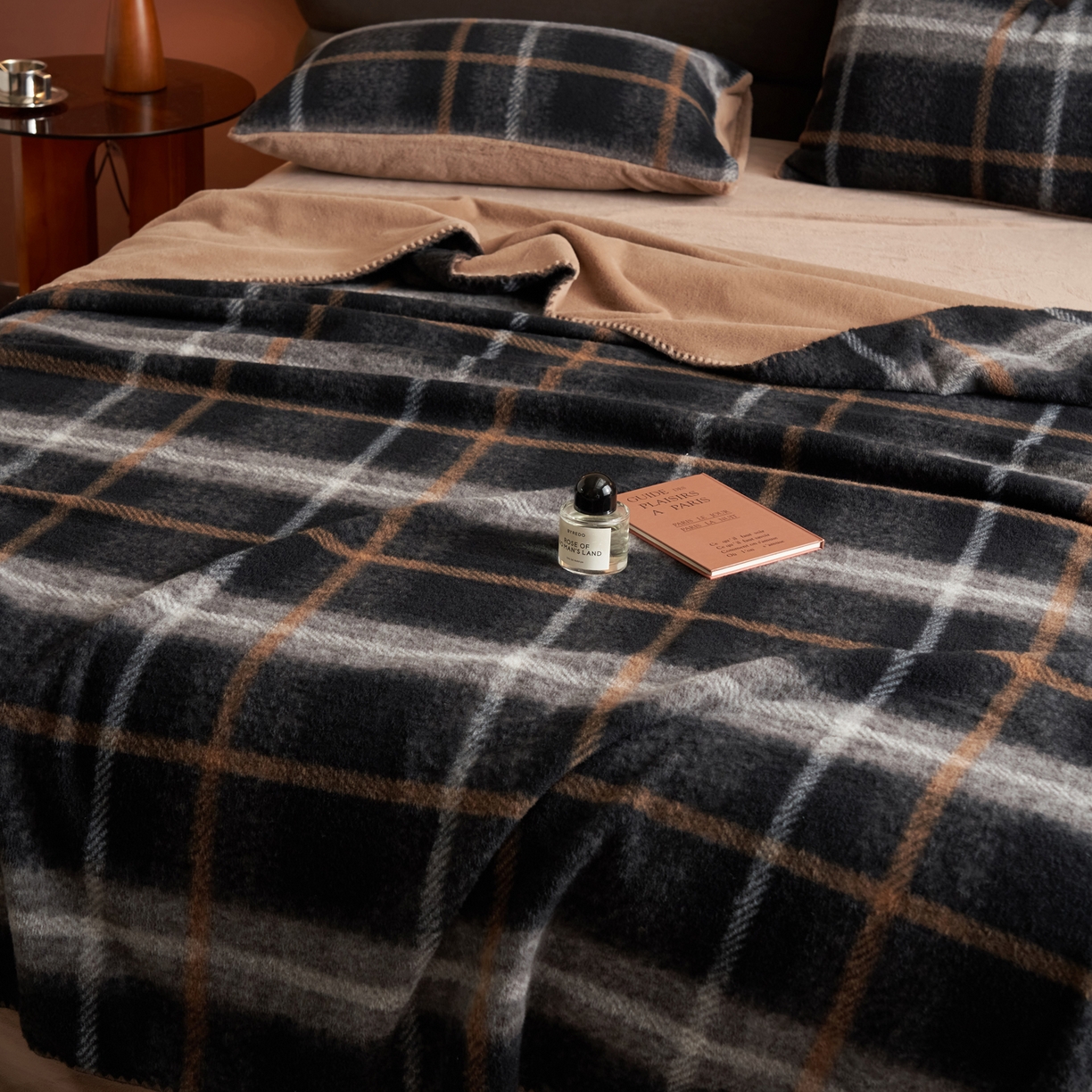 91家纺网 家纺一手货源 找家纺 （总）晨曦家纺 2025新款仿生羊毛绒毛毯沙发盖毯办公室午睡毯四季毯