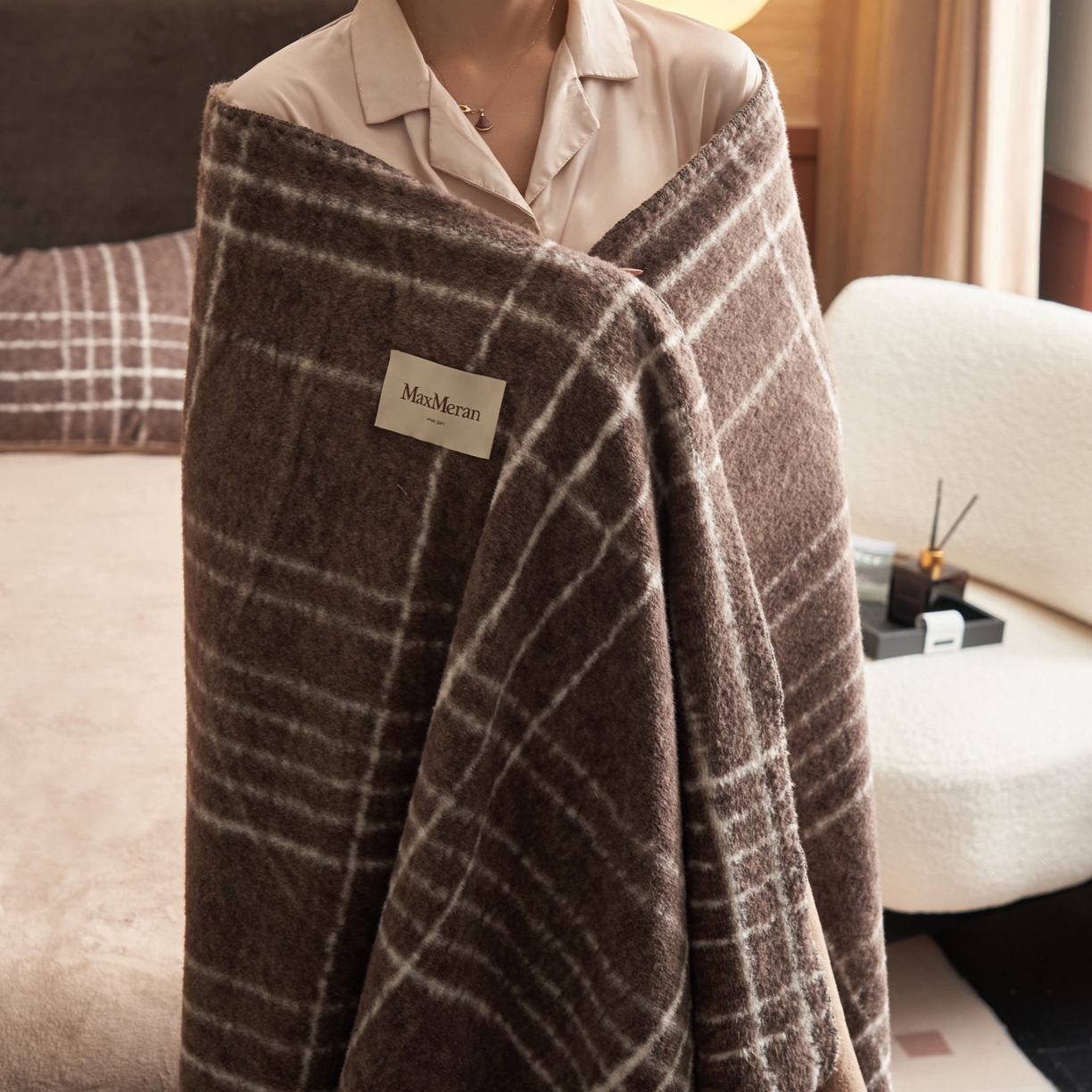 91家纺网 家纺一手货源 找家纺 晨曦家纺 2025新款仿生羊毛绒毛毯沙发盖毯办公室午睡毯四季毯 深棕格序