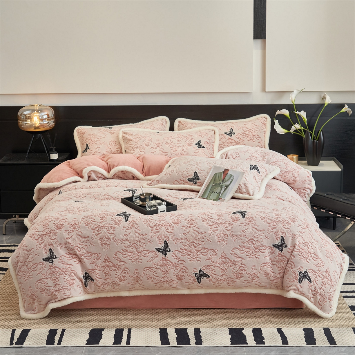 91家纺网 家纺一手货源 找家纺 金鹰 2025新款烂花兔毛包边四件套牛奶绒四件套提花套件 蝴蝶梦