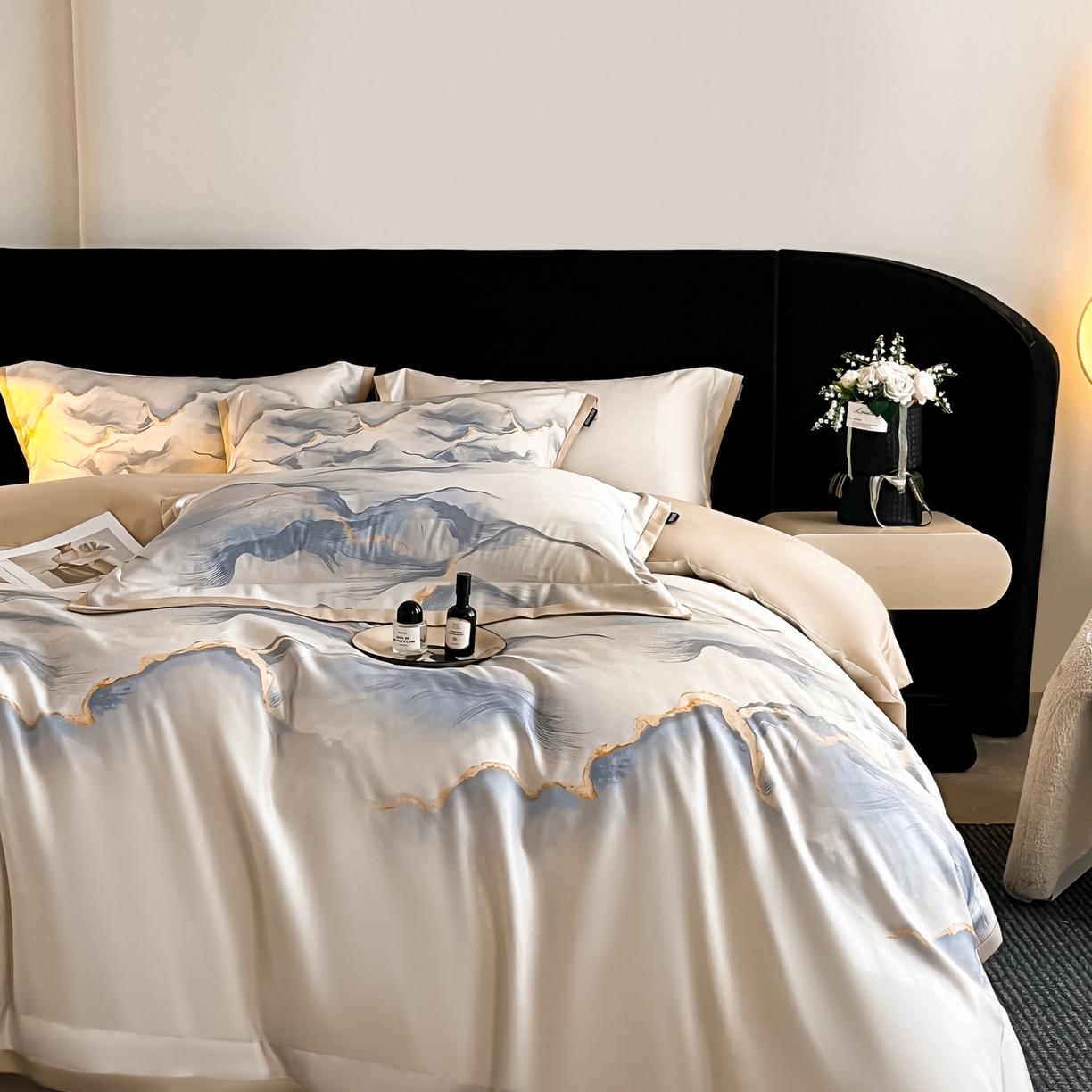 91家纺网 家纺一手货源 找家纺 博纳家纺 2025新款亲肤棉数码印花拼角四件套 海市蜃楼