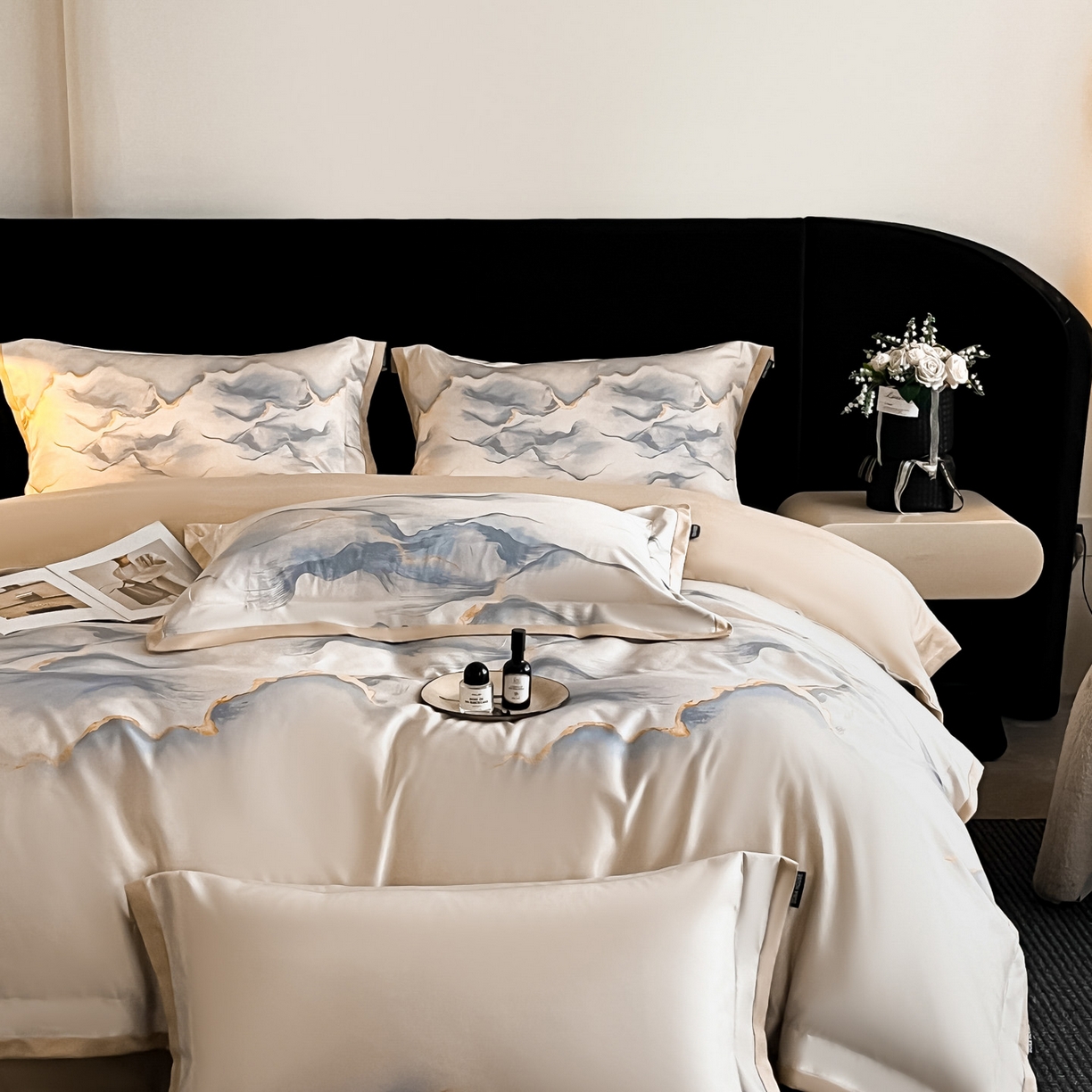 91家纺网 家纺一手货源 找家纺 博纳家纺 2025新款亲肤棉数码印花拼角四件套 海市蜃楼