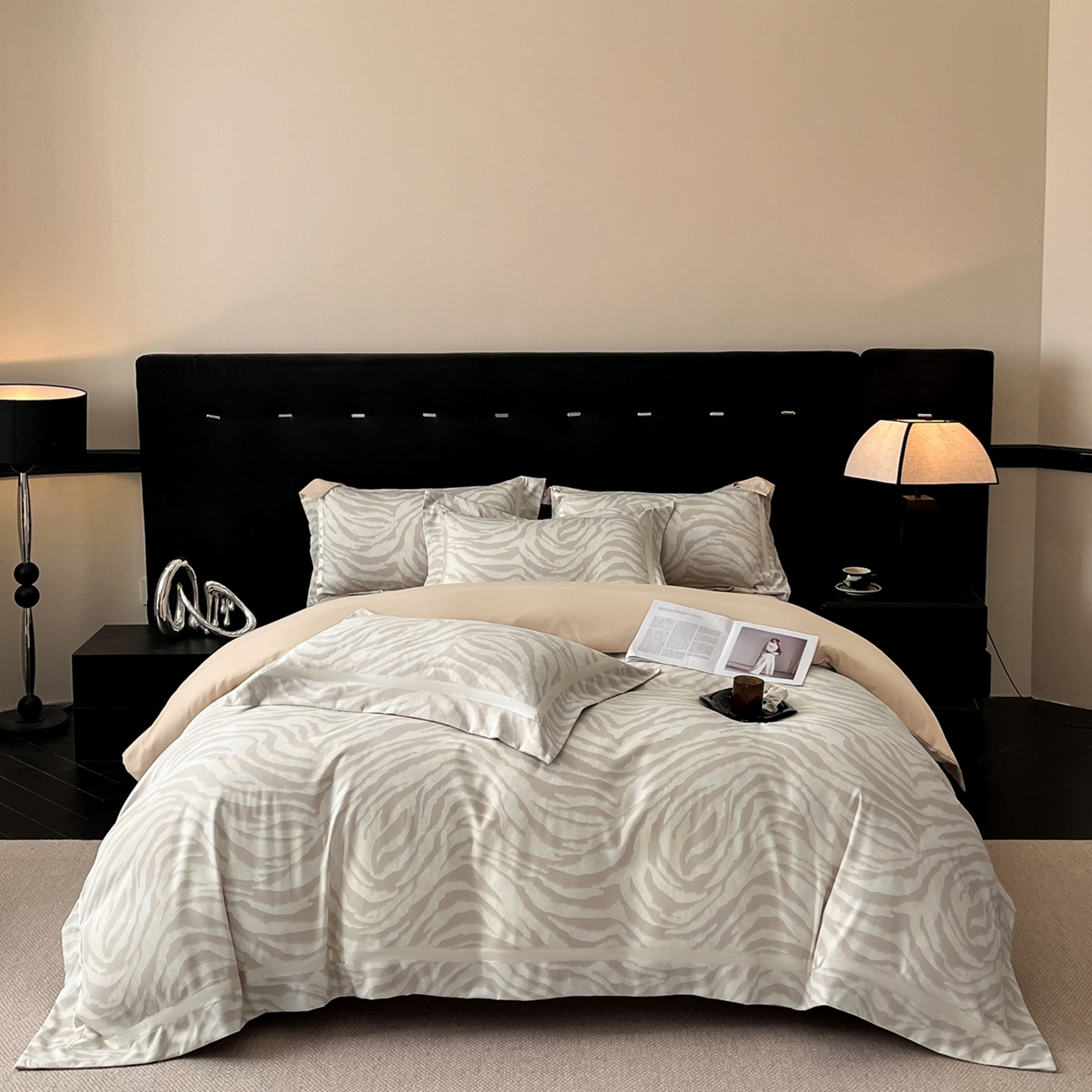 博纳家纺 2025新款亲肤棉数码印花拼角四件套 暮色回响-香槟