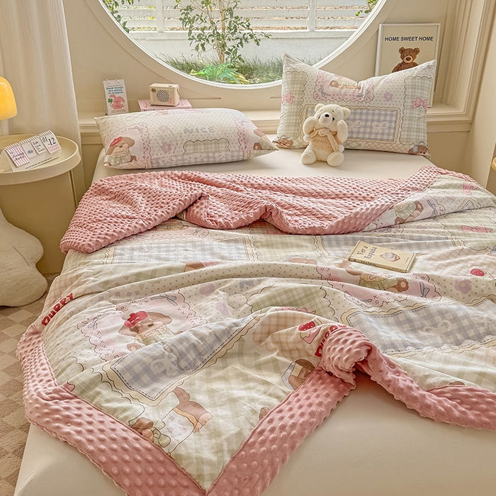 91家纺网 家纺一手货源 找家纺 梦依依 2025新款全棉豆豆绒大豆被冬被春秋被儿童豆豆被（风格一） 趴趴乐园