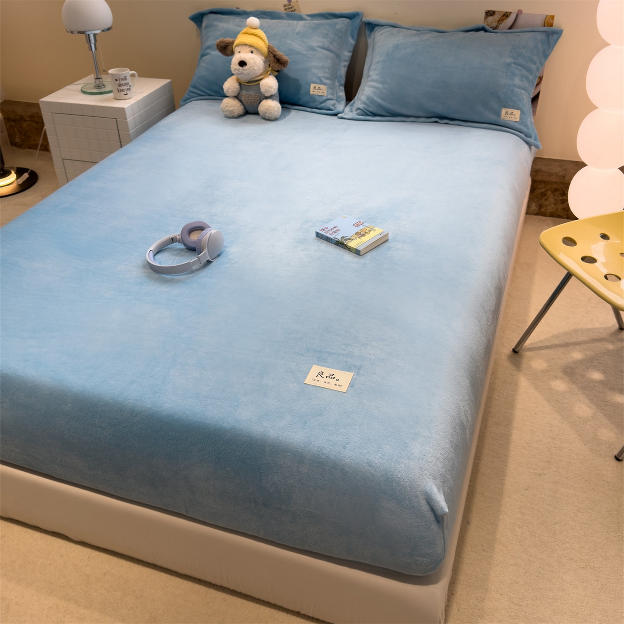 91家纺网 家纺一手货源 找家纺 857家居 2025新款高克重牛奶绒床单床笠系列 良品-宝石蓝