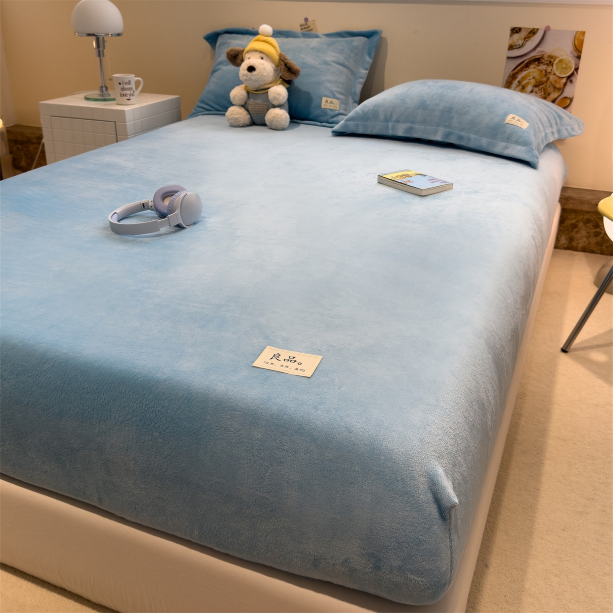 91家纺网 家纺一手货源 找家纺 857家居 2025新款高克重牛奶绒床单床笠系列 良品-宝石蓝