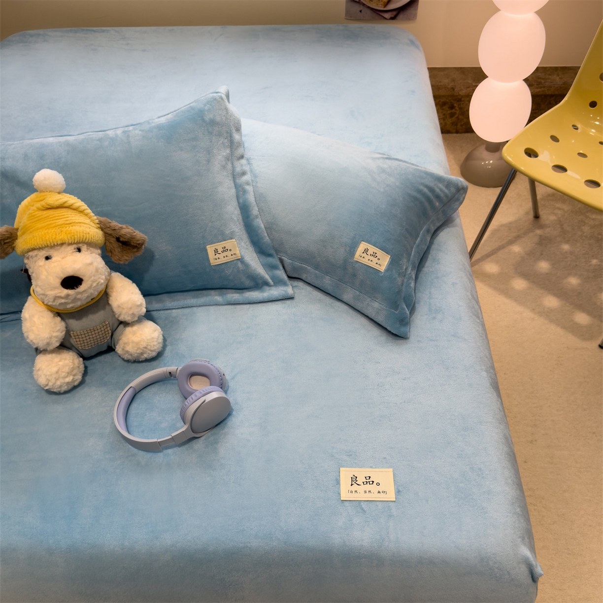 91家纺网 家纺一手货源 找家纺 857家居 2025新款高克重牛奶绒床单床笠系列 良品-宝石蓝