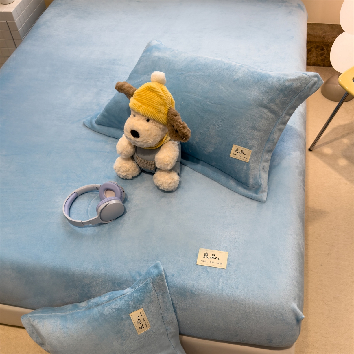 91家纺网 家纺一手货源 找家纺 857家居 2025新款高克重牛奶绒床单床笠系列 良品-宝石蓝