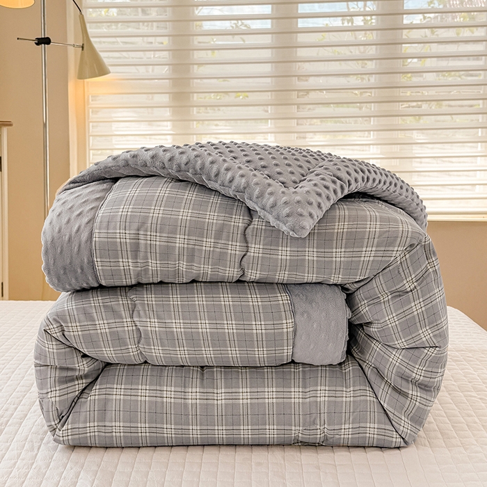 91家纺网 家纺一手货源 找家纺 梦依依 2025新款全棉豆豆绒大豆被冬被春秋被儿童豆豆被（风格一） 听风-灰