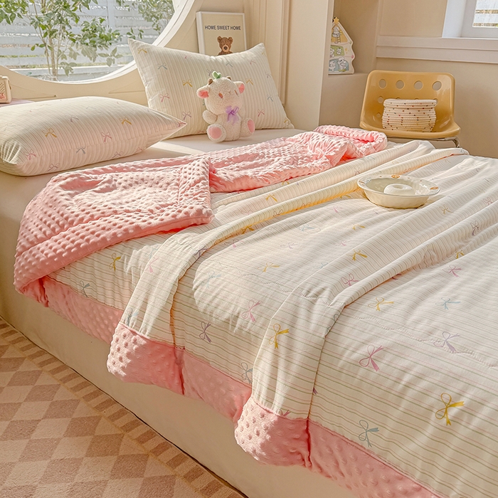 91家纺网 家纺一手货源 找家纺 梦依依 2025新款全棉豆豆绒大豆被冬被春秋被儿童豆豆被（风格一） 五彩蝶