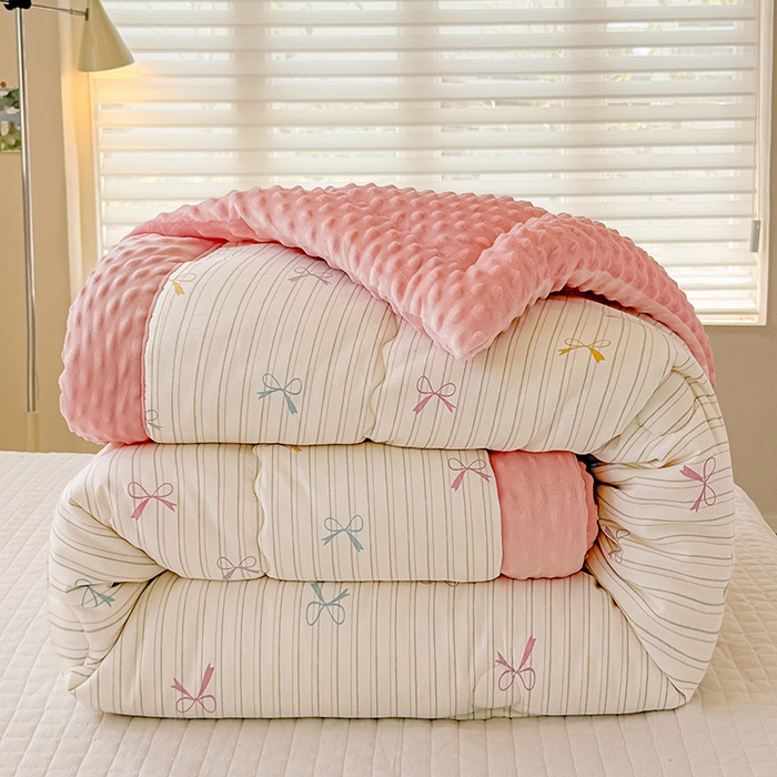91家纺网 家纺一手货源 找家纺 梦依依 2025新款全棉豆豆绒大豆被冬被春秋被儿童豆豆被（风格一） 五彩蝶