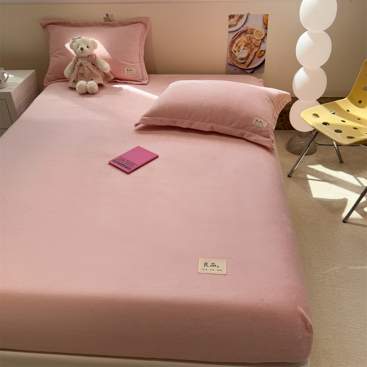 91家纺网 家纺一手货源 找家纺 857家居 2025新款高克重牛奶绒床单床笠系列 良品-粉色