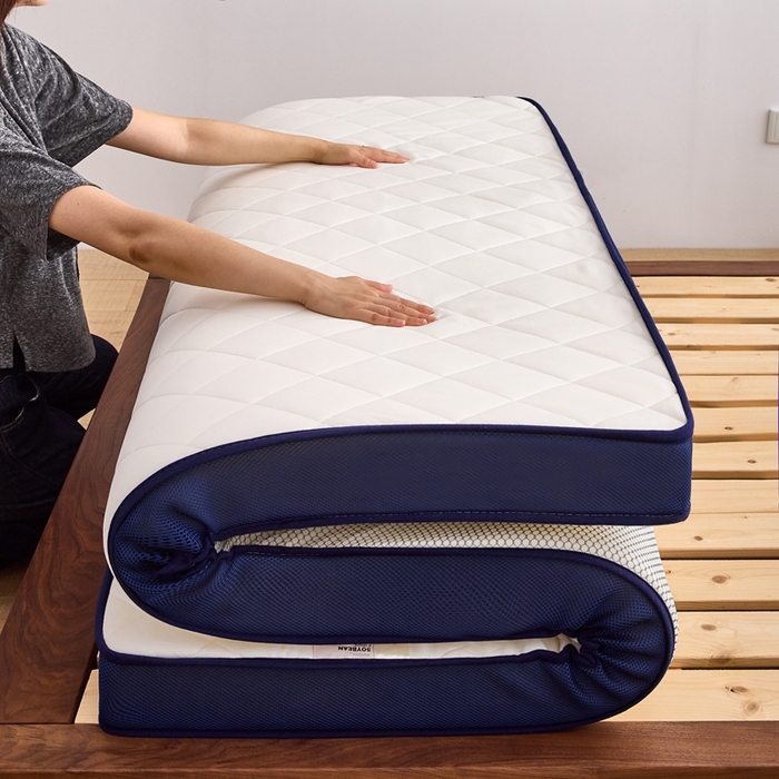 91家纺网 家纺一手货源 找家纺 优承佳生活馆（床垫） 2025新款磨毛大豆抗压棉立体床垫 磨毛大豆床垫-白+蓝（小方格）