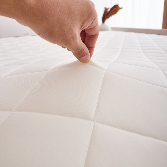 91家纺网 家纺一手货源 找家纺 优承佳生活馆（床垫） 2025新款磨毛大豆抗压棉立体床垫 磨毛大豆床垫-白+蓝（小方格）