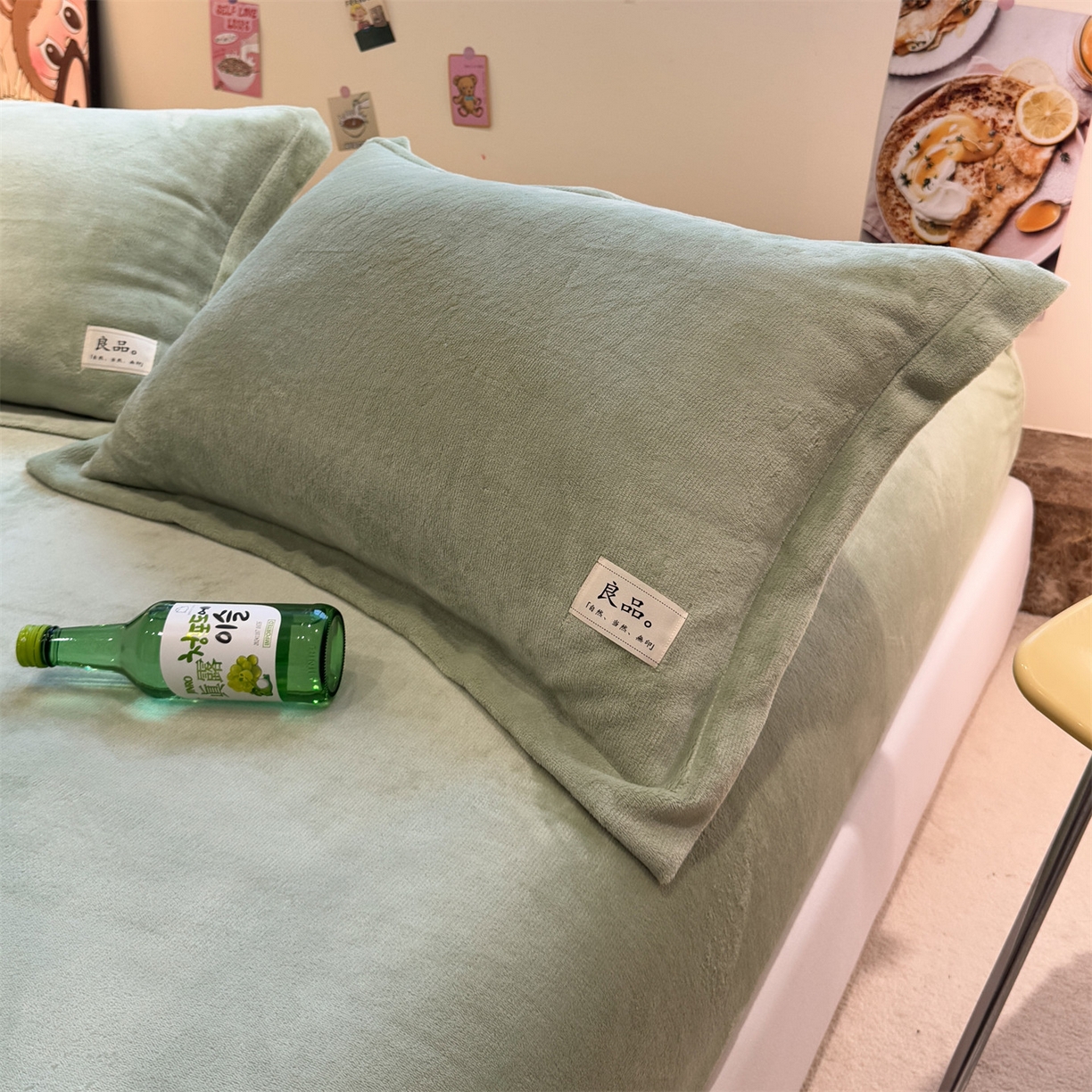 91家纺网 家纺一手货源 找家纺 857家居 2025新款高克重牛奶绒床单床笠系列 良品-墨绿