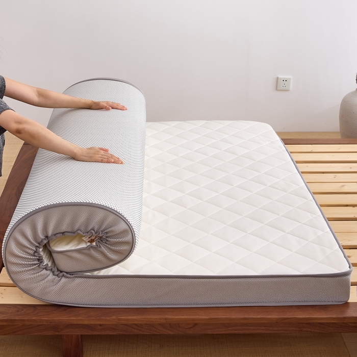 91家纺网 家纺一手货源 找家纺 优承佳生活馆（床垫） 2025新款磨毛大豆抗压棉立体床垫 磨毛大豆床垫-白+灰（小方格)