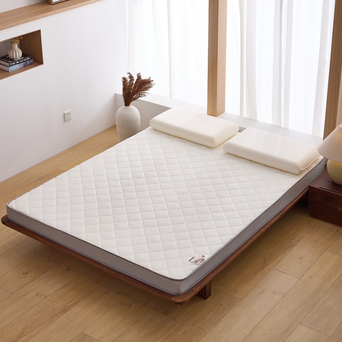 91家纺网 家纺一手货源 找家纺 优承佳生活馆（床垫） 2025新款磨毛大豆抗压棉立体床垫 磨毛大豆床垫-白+灰（小方格)