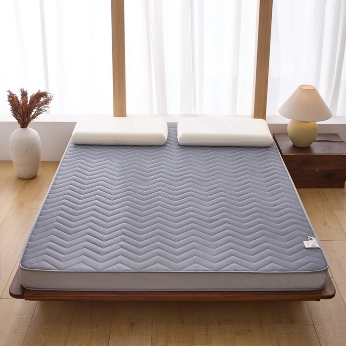 91家纺网 家纺一手货源 找家纺 优承佳生活馆（床垫） 2025新款磨毛大豆抗压棉立体床垫 磨毛大豆床垫-灰（波浪线）
