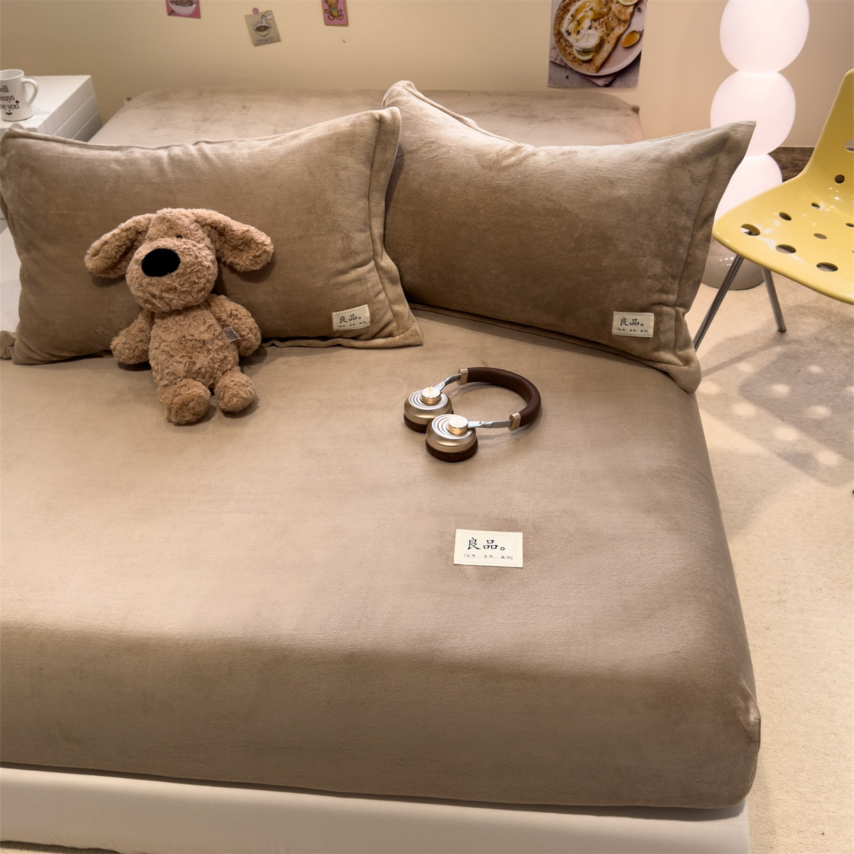 91家纺网 家纺一手货源 找家纺 857家居 2025新款高克重牛奶绒床单床笠系列 良品-奶咖