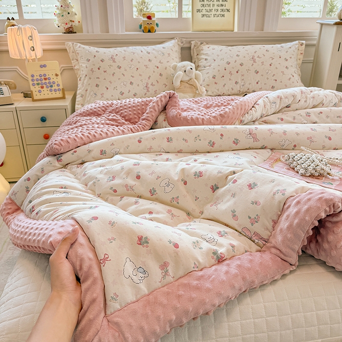 91家纺网 家纺一手货源 找家纺 梦依依 （加微信送买家秀）2025新款40支全棉豆豆被大豆被夏被冬秋被子被芯-风格二 草莓狗