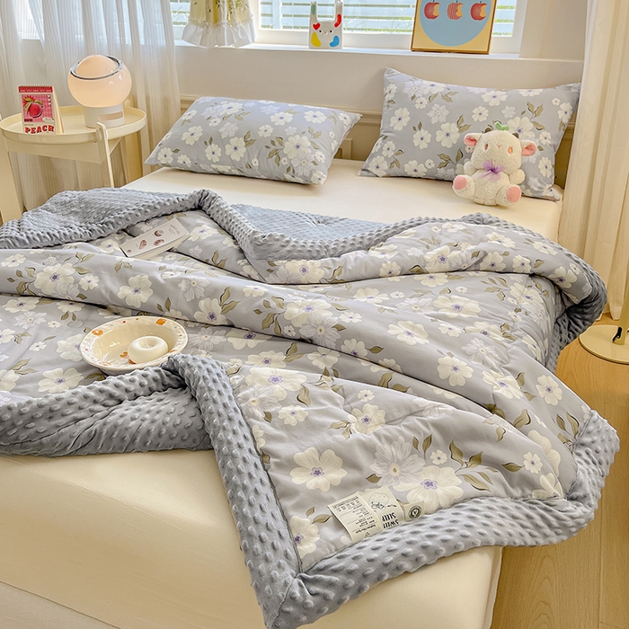 91家纺网 家纺一手货源 找家纺 梦依依 （加微信送买家秀）2025新款40支全棉豆豆被大豆被夏被冬秋被子被芯-风格二 云深白茶