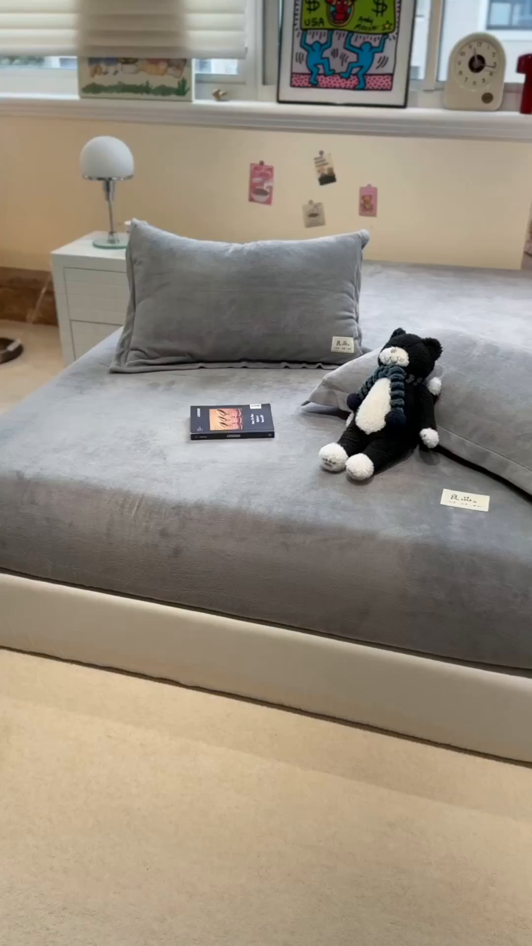 91家纺网 家纺一手货源 找家纺 857家居 2025新款高克重牛奶绒床单床笠系列 良品-浅灰