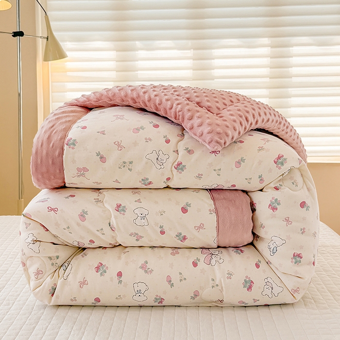 91家纺网 家纺一手货源 找家纺 梦依依 （加微信送买家秀）2025新款40支全棉豆豆被大豆被夏被冬秋被子被芯-风格二 草莓狗