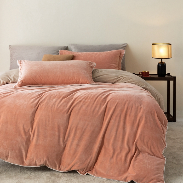 91家纺网 家纺一手货源 找家纺 （总）ONE TWO ONE 121 新品【婴儿绒四件套】2025毛毯被子四件套单件被套单件枕套珊瑚绒牛奶绒冬被法兰绒兔毛绒The one