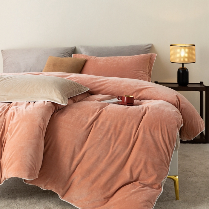 91家纺网 家纺一手货源 找家纺 （总）ONE TWO ONE 121 新品【婴儿绒四件套】2025毛毯被子四件套单件被套单件枕套珊瑚绒牛奶绒冬被法兰绒兔毛绒The one