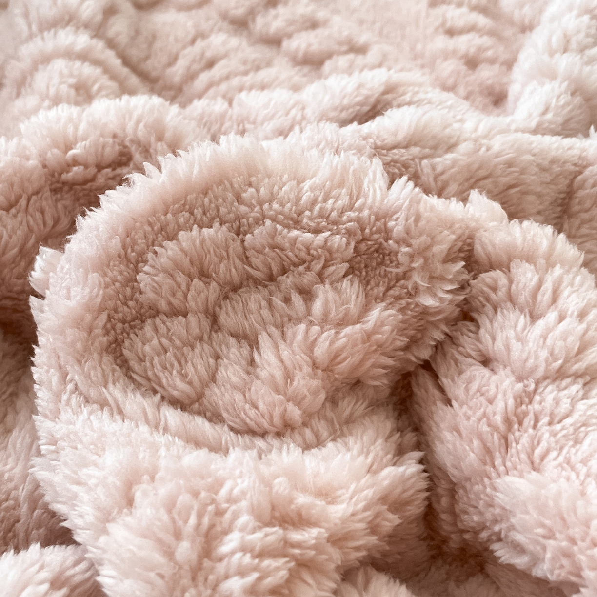 91家纺网 家纺一手货源 找家纺 乐家欣 2025新款A类塔芙绒舒棉绒床笠-花朵系列 花朵-粉玉