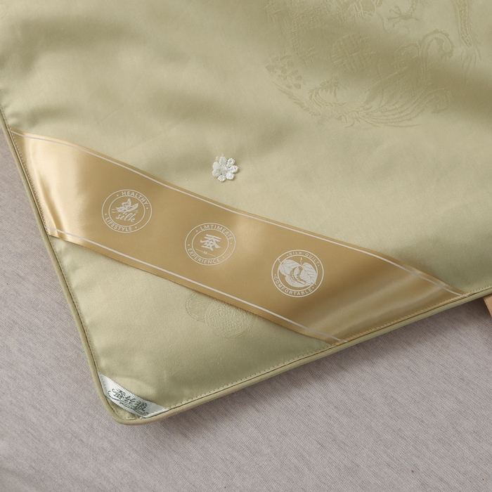 91家纺网 家纺一手货源 找家纺 越宏顺 2025新款龙凤款100%柞蚕丝纯棉手工蚕丝被保真 香槟金