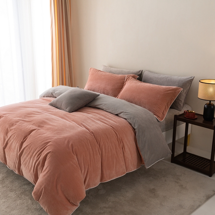 91家纺网 家纺一手货源 找家纺 （总）ONE TWO ONE 121 新品【婴儿绒四件套】2025毛毯被子四件套单件被套单件枕套珊瑚绒牛奶绒冬被法兰绒兔毛绒The one