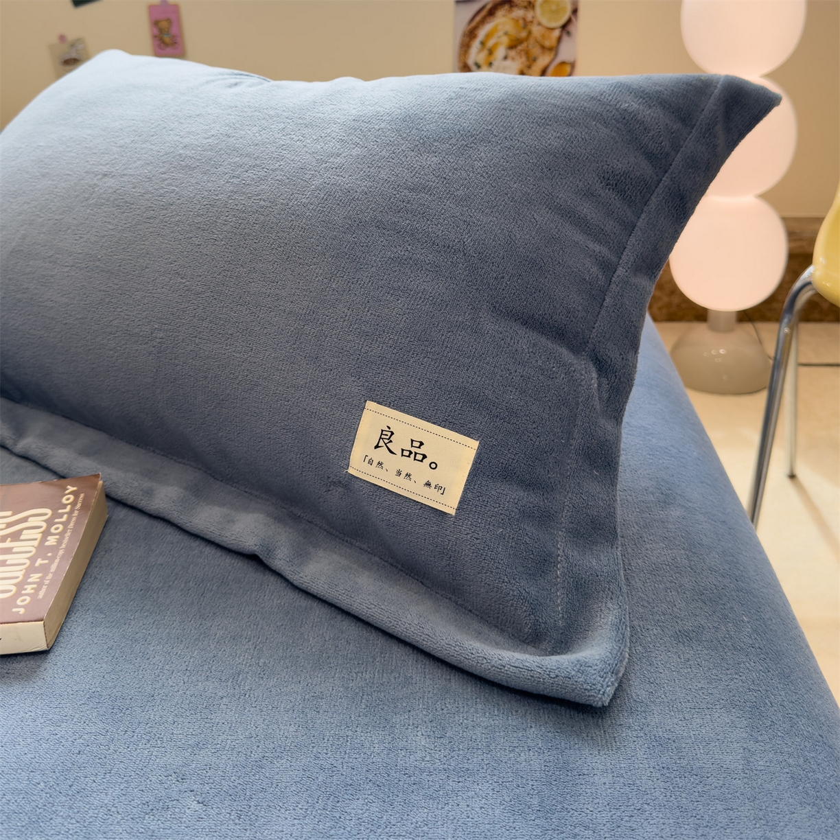 91家纺网 家纺一手货源 找家纺 857家居 2025新款高克重牛奶绒床单床笠系列 良品-深蓝