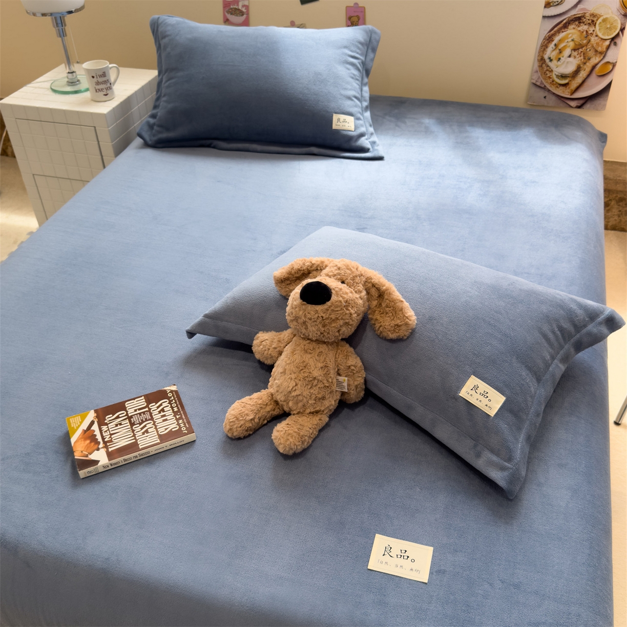 91家纺网 家纺一手货源 找家纺 857家居 2025新款高克重牛奶绒床单床笠系列 良品-深蓝