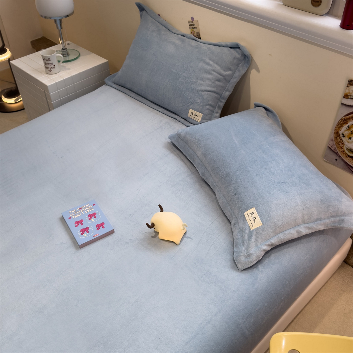 91家纺网 家纺一手货源 找家纺 857家居 2025新款高克重牛奶绒床单床笠系列 良品-水蓝