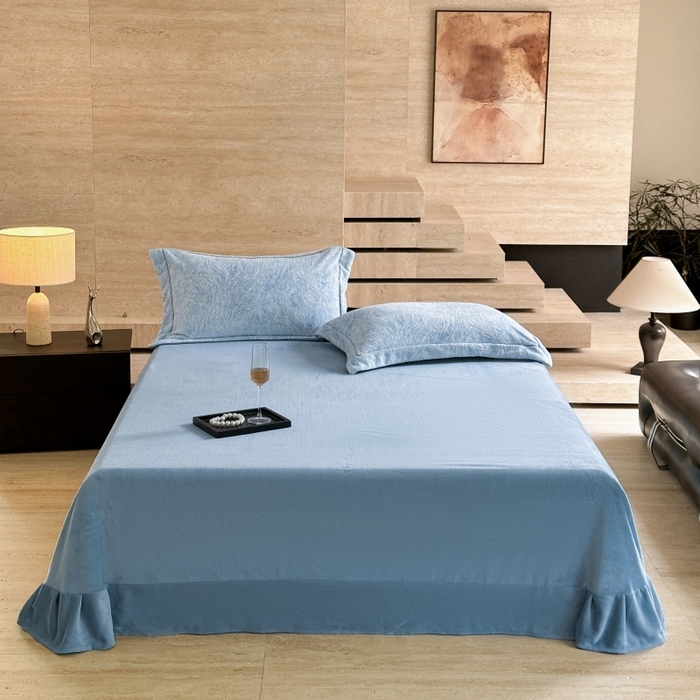 91家纺网 家纺一手货源 找家纺 （总）7V 2025新款A类5D雕花绒四件套高克重立体浮雕牛奶绒大宽边一字绣全工艺四件套