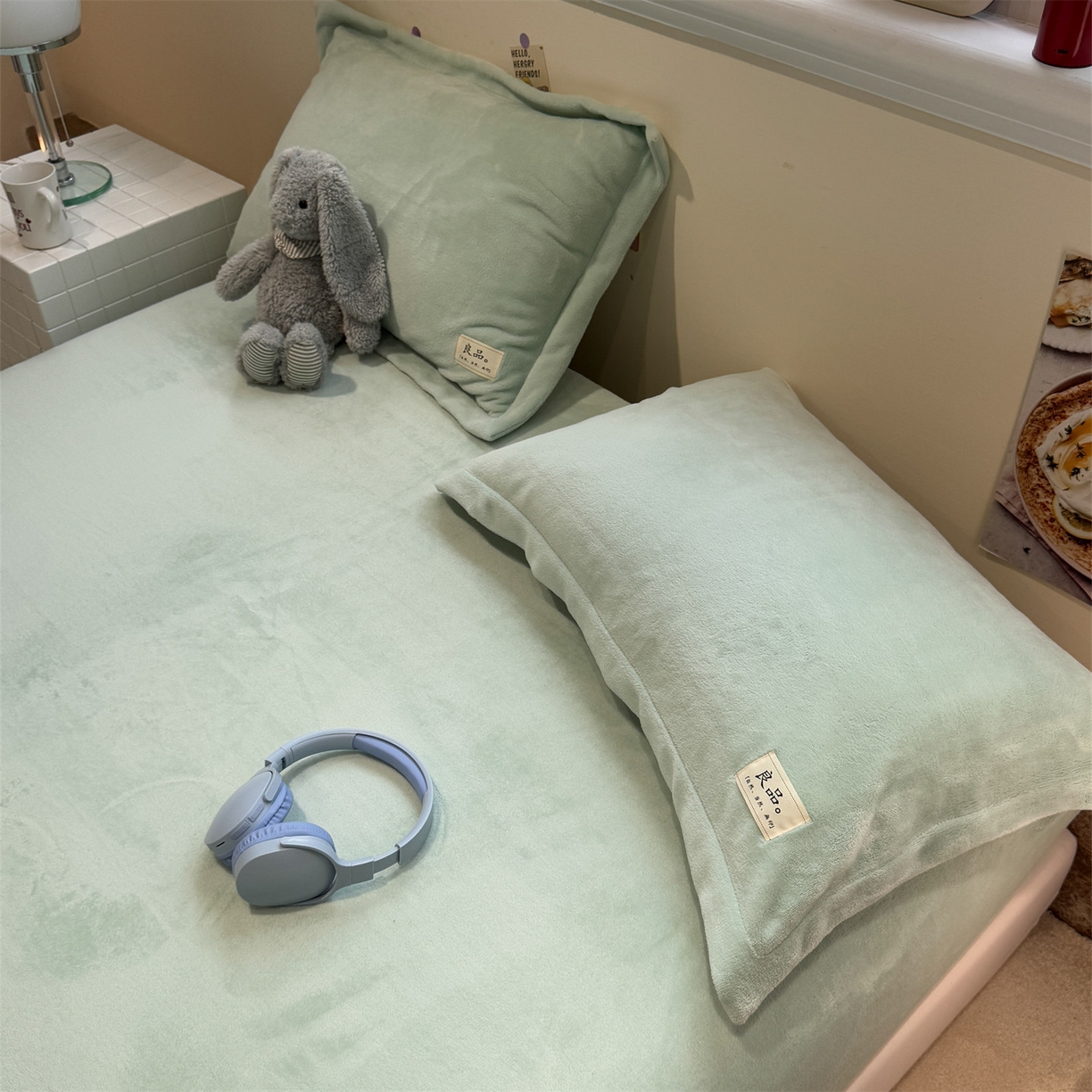 91家纺网 家纺一手货源 找家纺 857家居 2025新款高克重牛奶绒床单床笠系列 良品-水绿