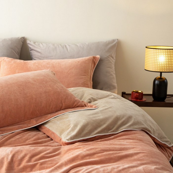 91家纺网 家纺一手货源 找家纺 ONE TWO ONE 121 新品【婴儿绒四件套】2025毛毯被子四件套单件被套单件枕套珊瑚绒牛奶绒冬被法兰绒兔毛绒The one 橘粉-奶茶