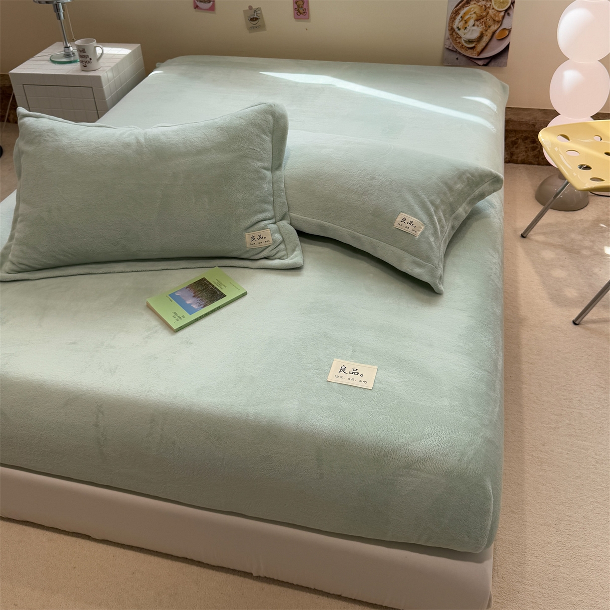 91家纺网 家纺一手货源 找家纺 857家居 2025新款高克重牛奶绒床单床笠系列 良品-水绿