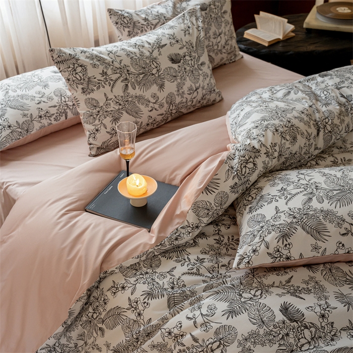 91家纺网 家纺一手货源 找家纺 （总）ONE TWO ONE 121 2025新款高支高密数码印花四件套-有花赏花