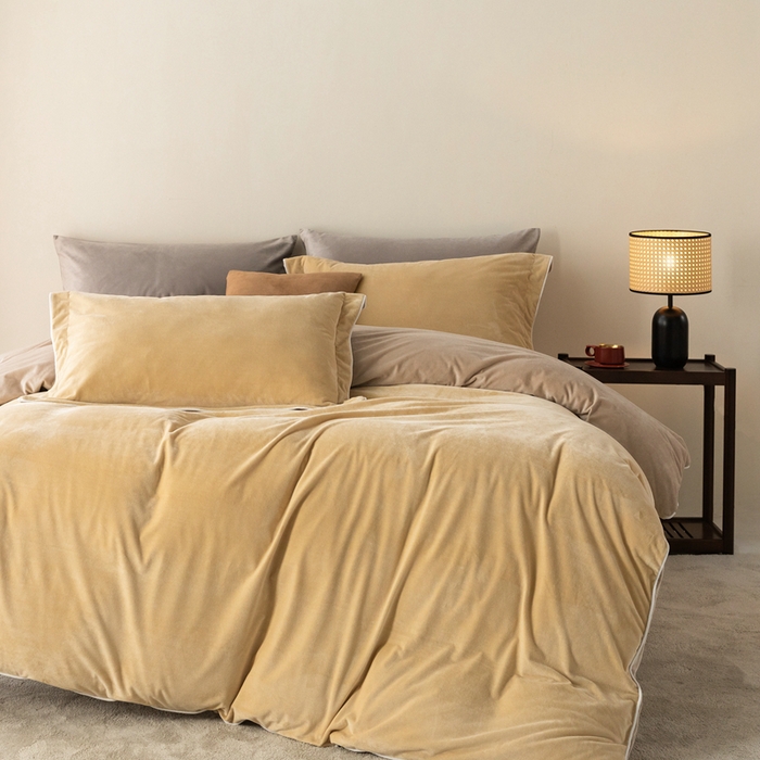 91家纺网 家纺一手货源 找家纺 ONE TWO ONE 121 新品【婴儿绒四件套】2025毛毯被子四件套单件被套单件枕套珊瑚绒牛奶绒冬被法兰绒兔毛绒The one 乳酪-米咖