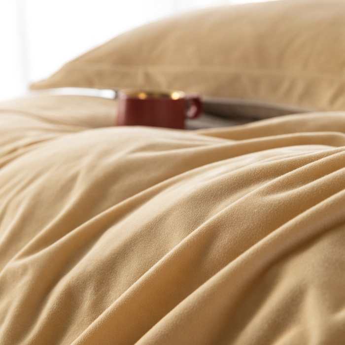 91家纺网 家纺一手货源 找家纺 ONE TWO ONE 121 新品【婴儿绒四件套】2025毛毯被子四件套单件被套单件枕套珊瑚绒牛奶绒冬被法兰绒兔毛绒The one 乳酪-米咖