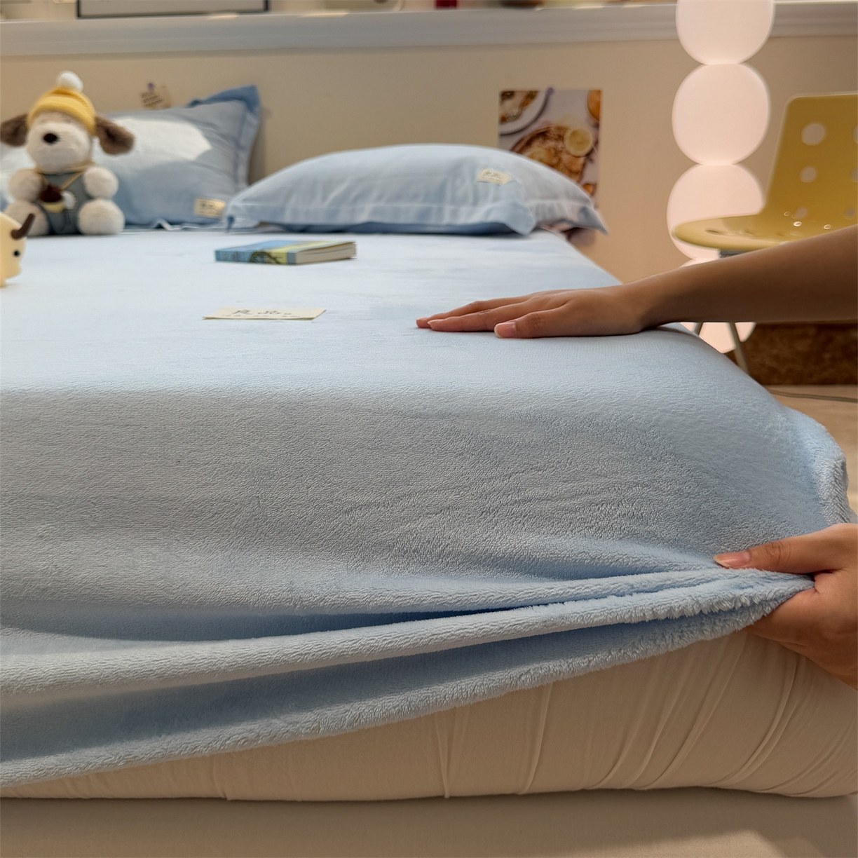 91家纺网 家纺一手货源 找家纺 857家居 2025新款高克重牛奶绒床单床笠系列 良品-天空蓝